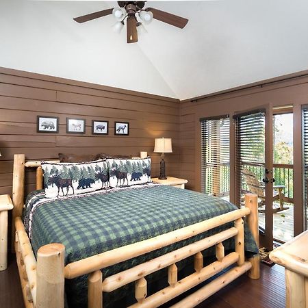 Another Day In Bearadise By Stony Brook Cabins Gatlinburg Eksteriør bilde