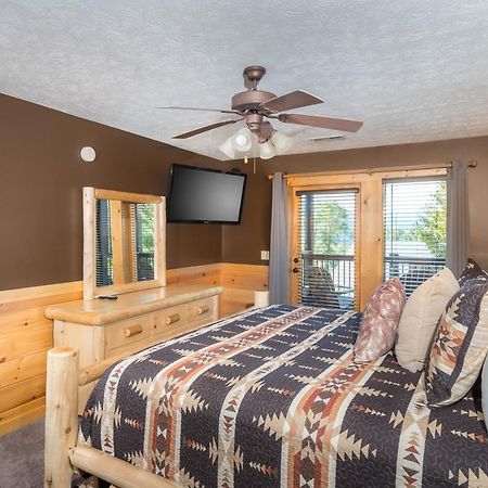 Another Day In Bearadise By Stony Brook Cabins Gatlinburg Eksteriør bilde